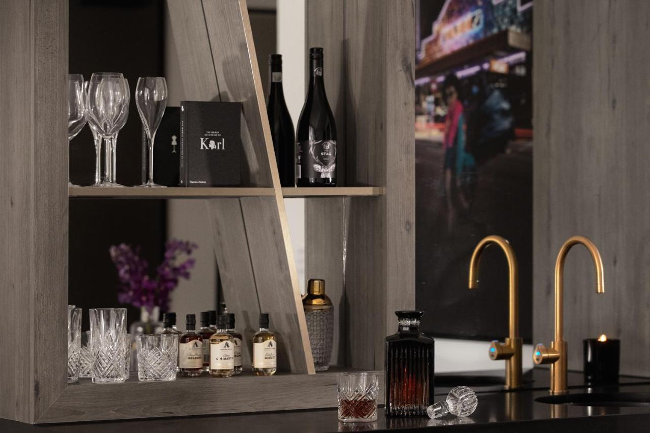 Hotel X Brisbane Fortitude Vly, Vignette Collection By Ihg Fortitude Valley Exterior foto The bar at the Ritz-Carlton, Hong Kong